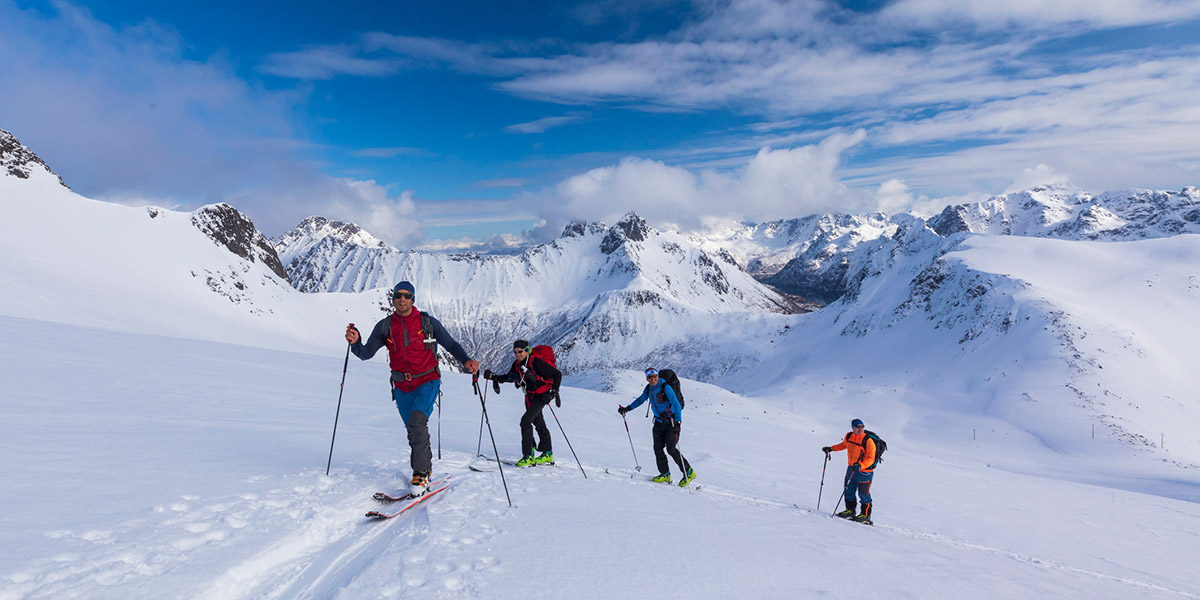 Turfølge på skitur i fjellet