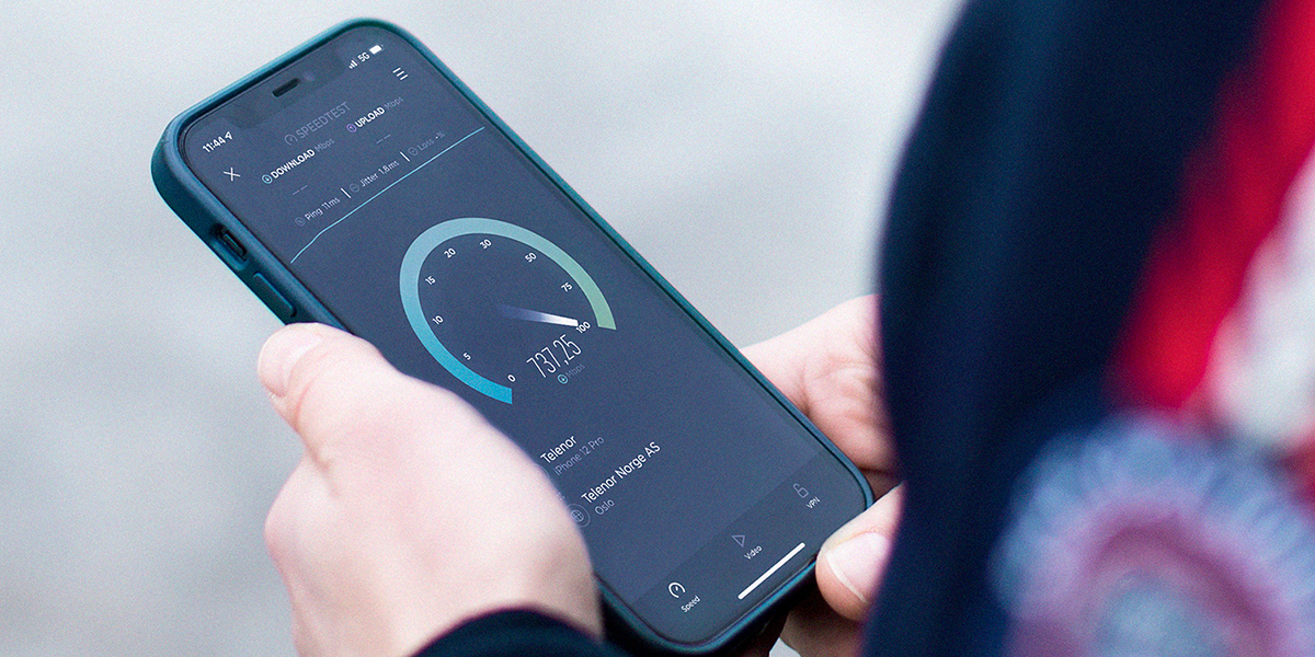 Kajsa tar en fartstest på Telenors 5G-nett