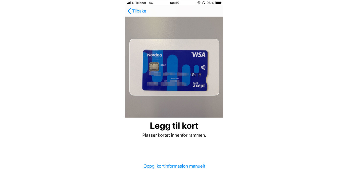 Har du ikke et kort lagret fra før, kan du enkelt scanne inn kortet ditt med mobilens kamera.