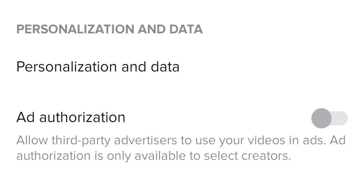 Skru av tilpassede annonser i TikTok.